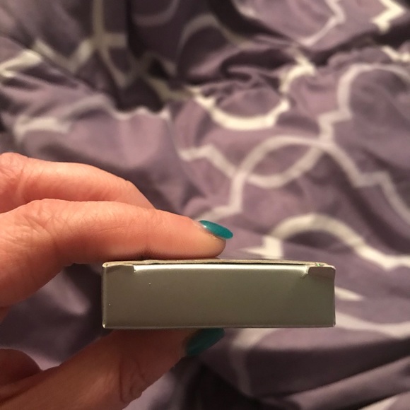 Lashes - Picture 3 of 8